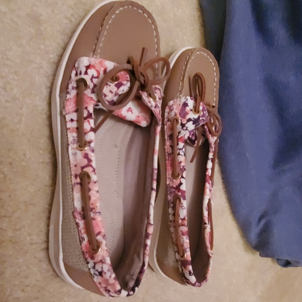 Super cute Croft and borrow new shoes